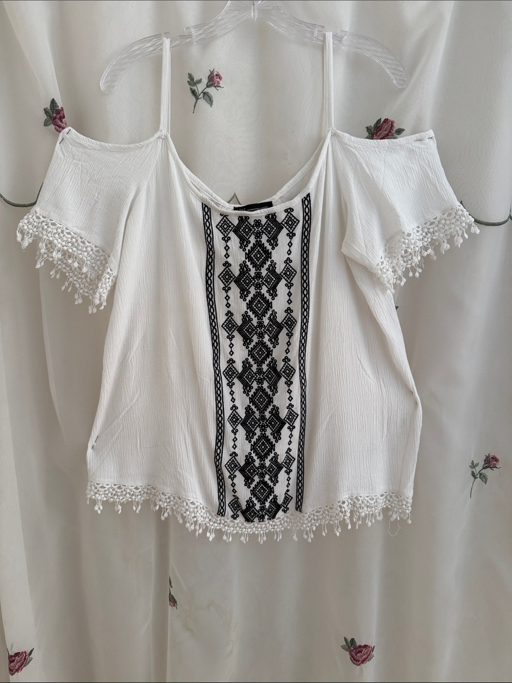 INC International Concepts White Cold-Shoulder Crop Top with Black Embroidery
